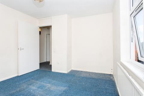 1 bedroom flat for sale, Caithness Court, Cambridge