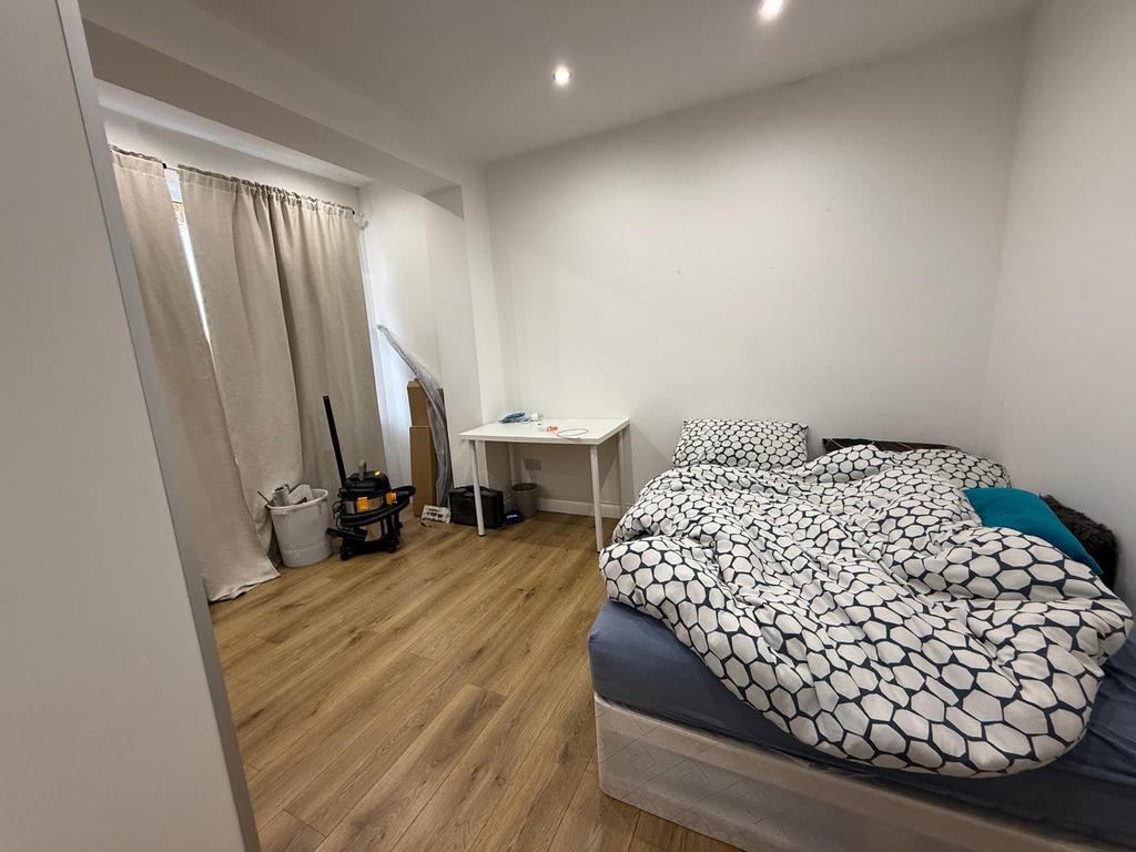 House in Dagenham - More