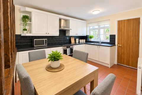 2 bedroom end of terrace house for sale, Crescent Road, Warley, Brentwood