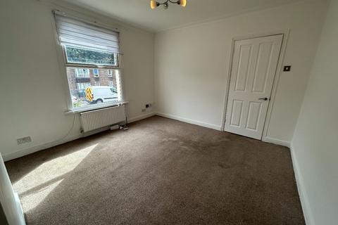 2 bedroom terraced house to rent, Congleton Grove , Woolwich