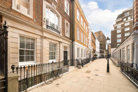 1 bedroom flat for sale, Warwick Court, London WC1R