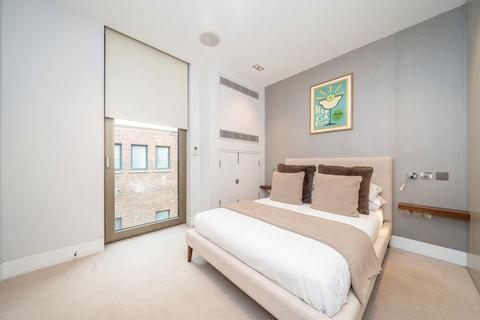1 bedroom flat for sale, Warwick Court, London WC1R