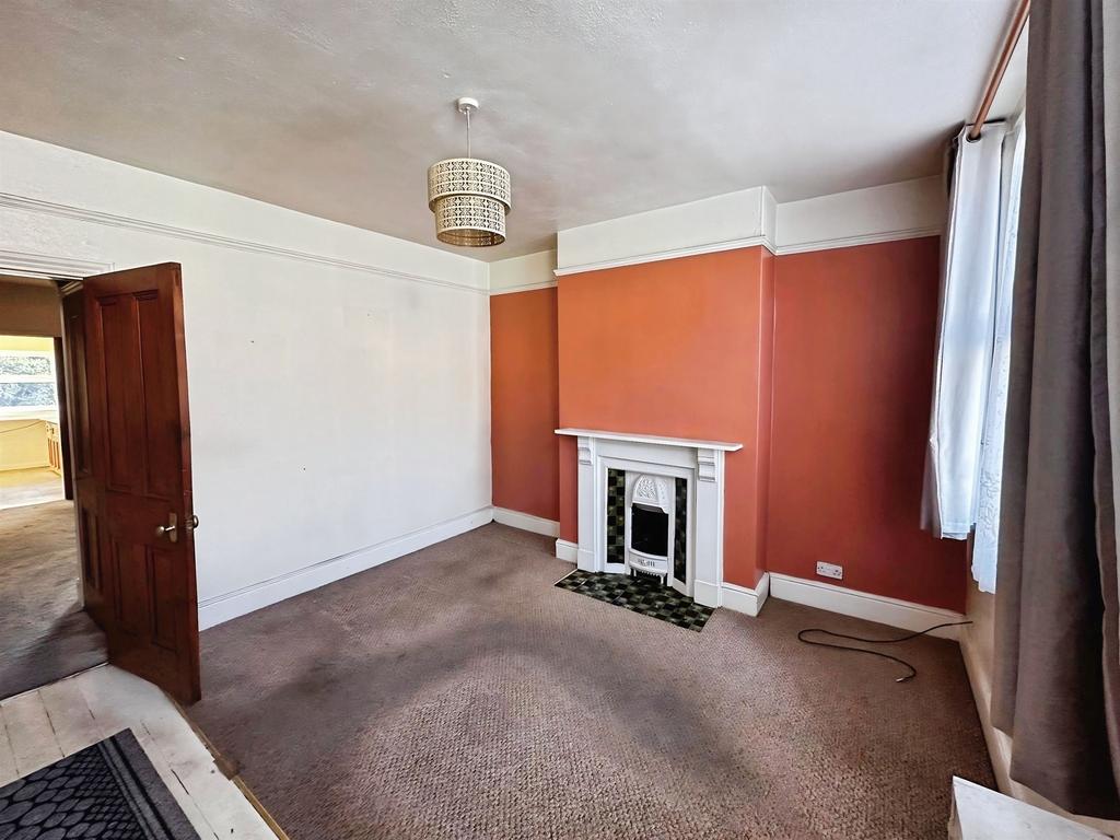 House in Nottingham - View 2