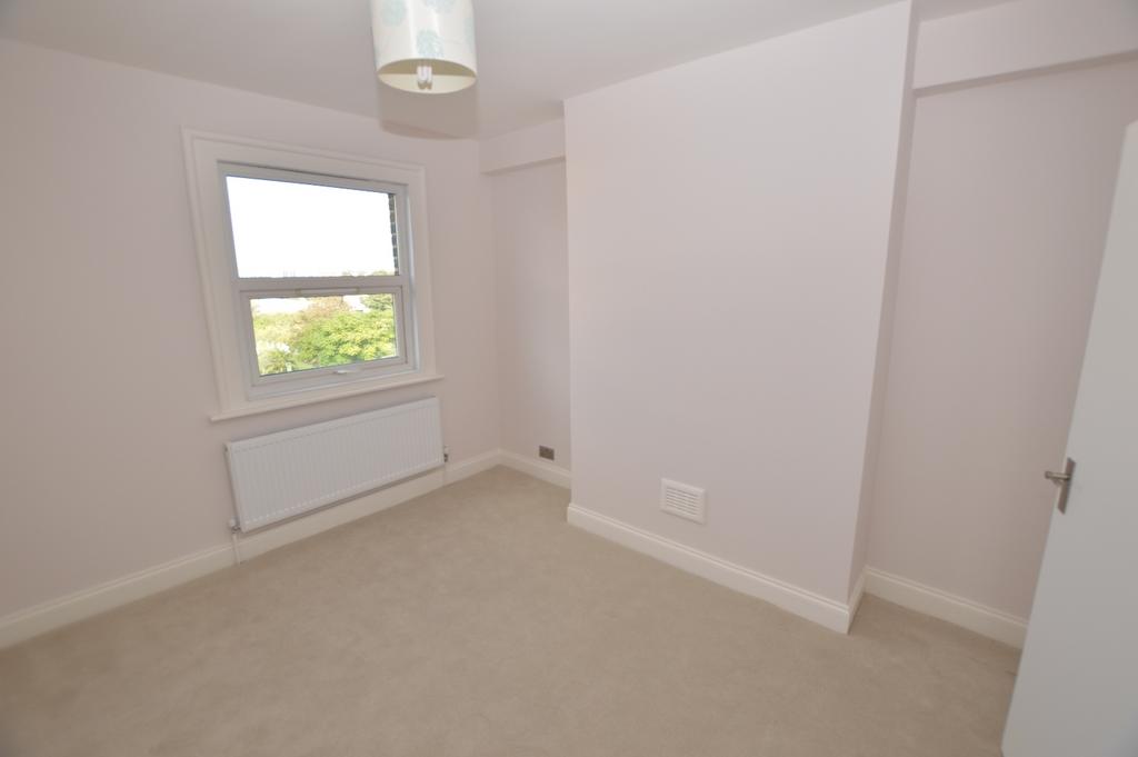 Apartment in London - View 2