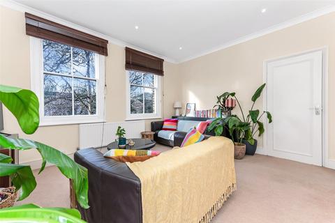 2 bedroom apartment for sale, Croxted Road, London, SE21