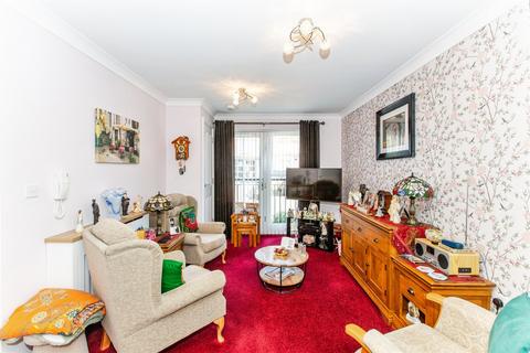2 bedroom ground floor flat for sale, Chancery Lane, Thrapston, Kettering