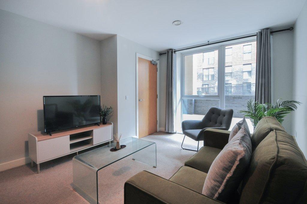 Apartment in Salford - View 3