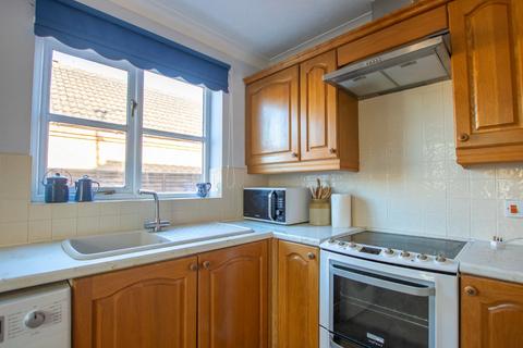 2 bedroom detached bungalow for sale, Wiclewood Way, Dersingham
