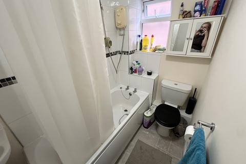 1 bedroom apartment to rent, Greenbank Court, Nottingham, Nottinghamshire, NG5