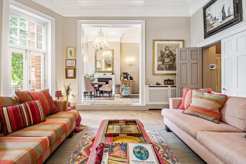 2 bedroom flat to rent, Chelsea Embankment, Chelsea, London SW3
