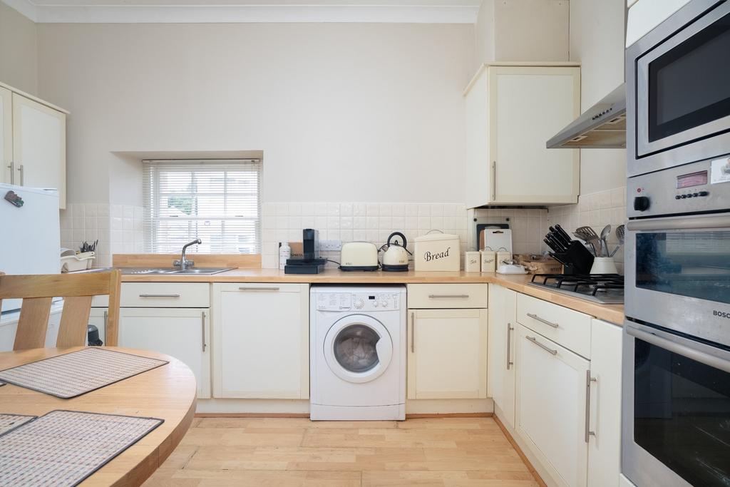 House in Somerset - View 4
