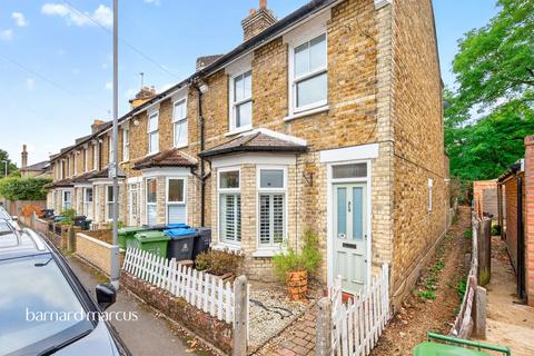2 bedroom terraced house for sale, King Charles Crescent, Surbiton