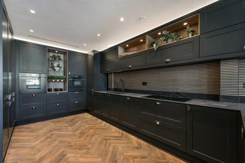 1 bedroom apartment for sale, King Street, London