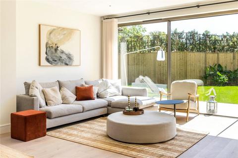 undefined, Swift Place, Kingston Upon Thames, Surrey, KT2