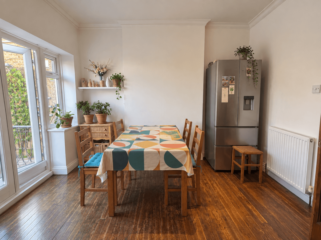 House in HANWELL - View 5