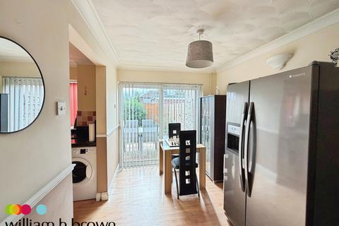 3 bedroom house to rent, Vincent Close, IPSWICH