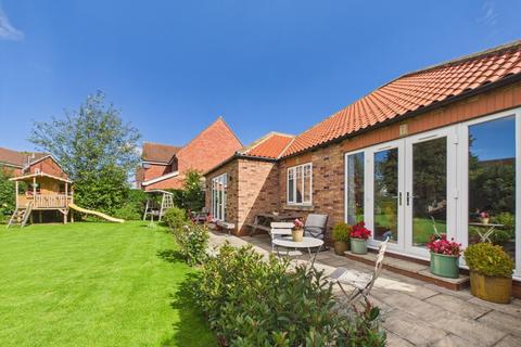 4 bedroom detached bungalow for sale, West Box Close, Driffield, YO25 6QX