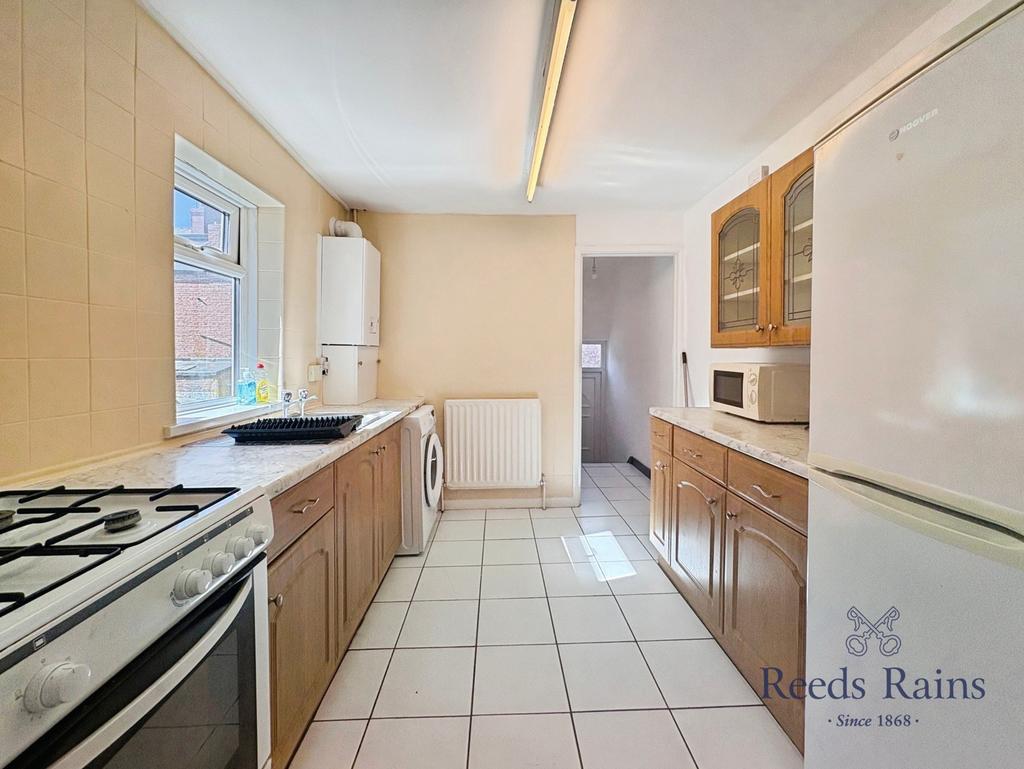 Apartment in Newcastle upon Tyne, Tyne and Wear - View 2