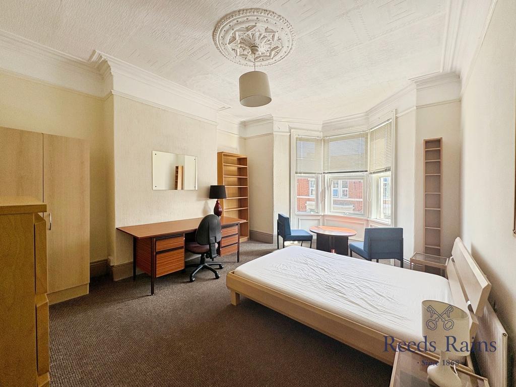 Apartment in Newcastle upon Tyne, Tyne and Wear - More