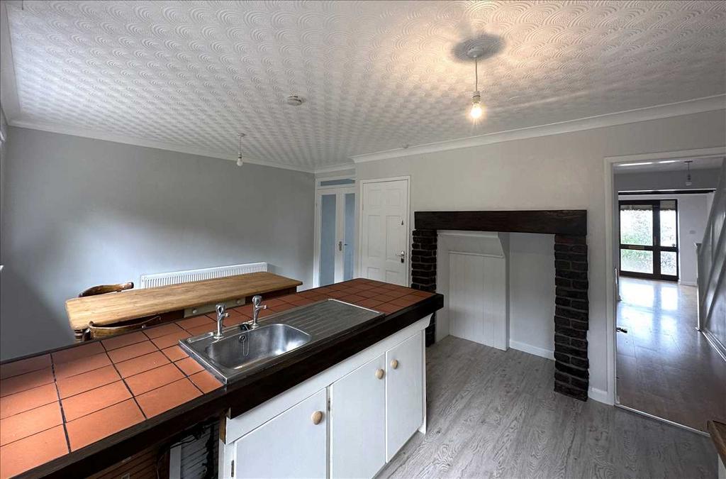 House in Gainsborough - View 5