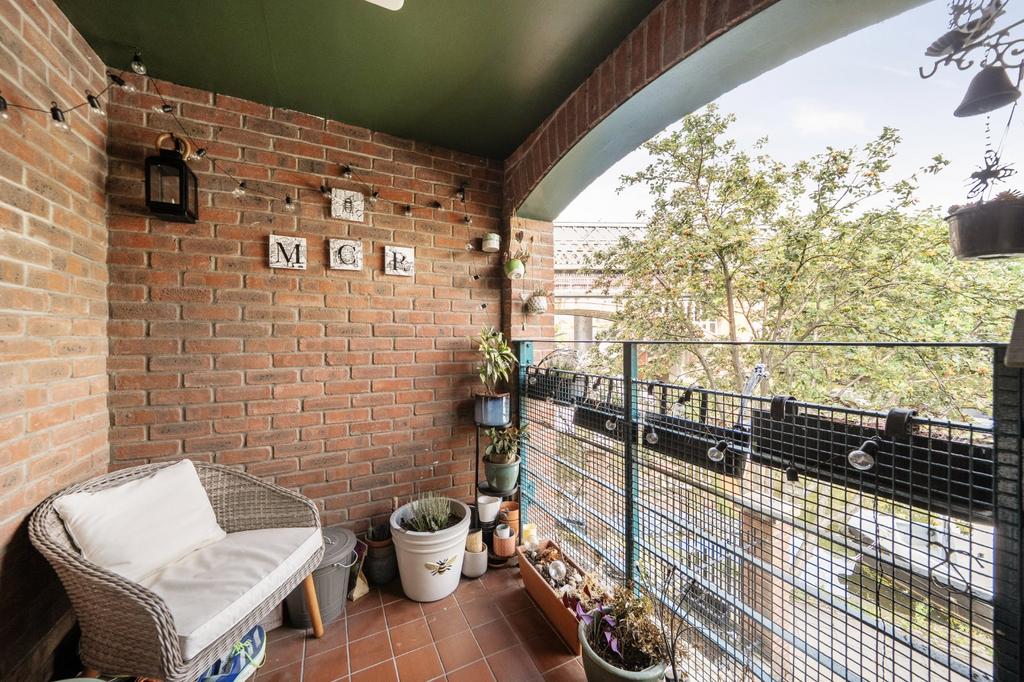 Apartment in Manchester - View 2