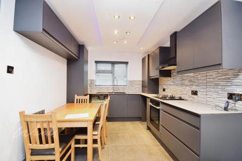2 bedroom apartment to rent, Peter Street Folkestone CT20