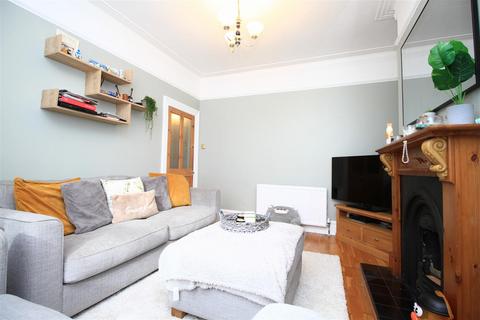 3 bedroom terraced house for sale, Belgrave Road, Manchester M40