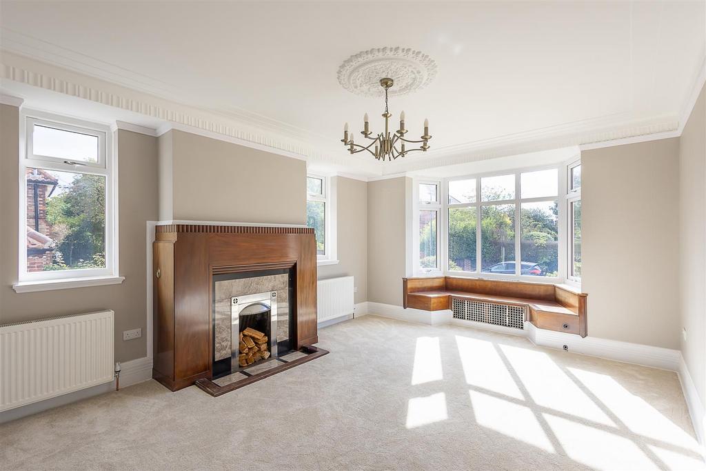 House in Newcastle Upon Tyne - View 2