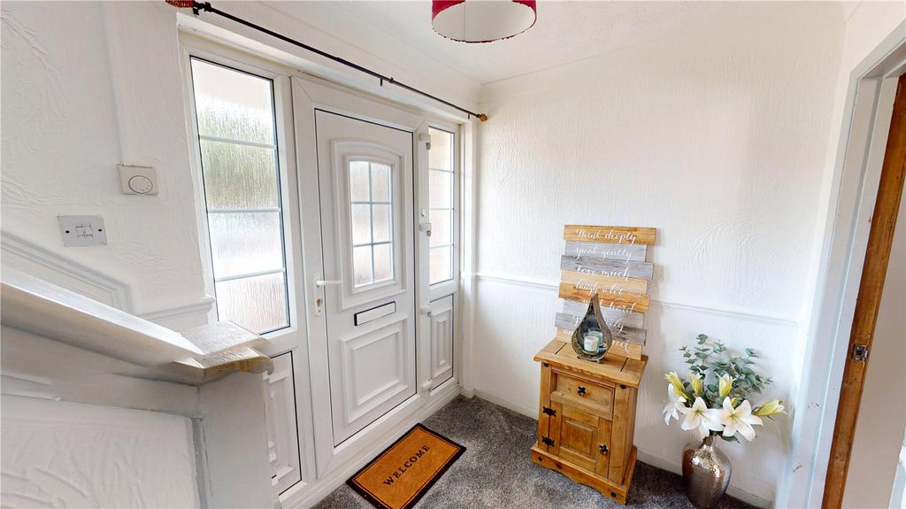 House in Thurrock, Essex - View 5