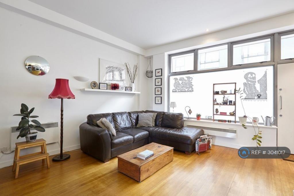 Apartment in London - View 3