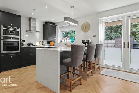 4 bedroom detached house for sale, Sebert Road, Bury St Edmunds