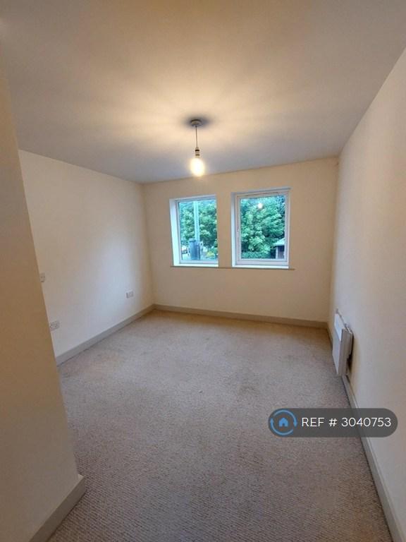 Apartment in Leeds - View 5