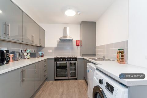1 bedroom in a house share to rent, Bigham Road, Liverpool, L6