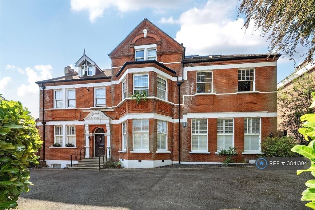 Apartment in Bromley - View 3