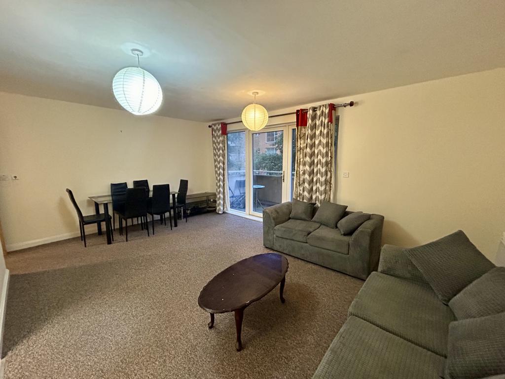 Apartment in Caerdydd - View 2