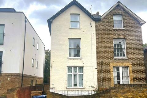 undefined, Gunnersbury Lane, London, W3