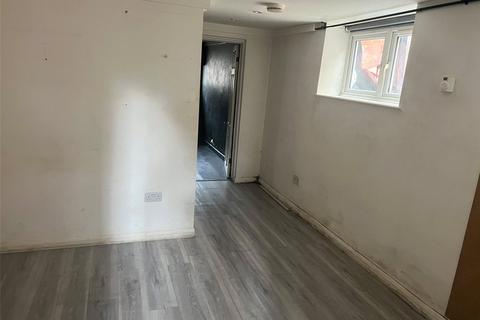 undefined, Gunnersbury Lane, London, W3
