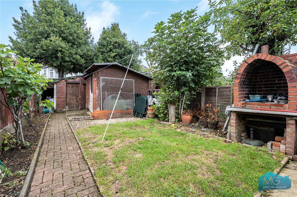 House in London - View 3