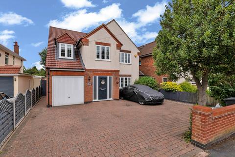 4 bedroom detached house for sale, Goodes Lane, Syston, Leicestershire. LE7 2JL