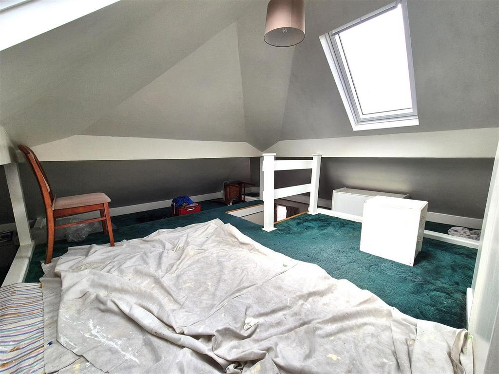 House in Birmingham, West Midlands - View 4