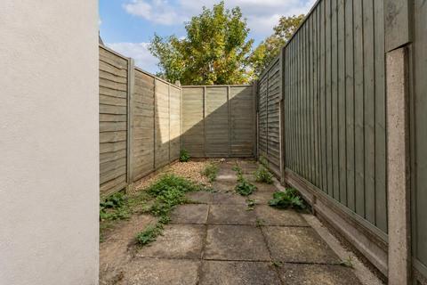 undefined, Bynes Road, South Croydon