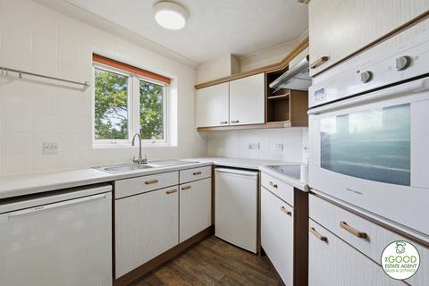 1 bedroom flat for sale, Macclesfield Road, Wilmslow SK9