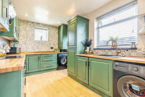 2 bedroom end of terrace house for sale, Isel Walk, Middleton, Manchester, Greater Manchester, M24