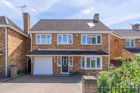undefined, Bramwell Close, Lower Sunbury TW16