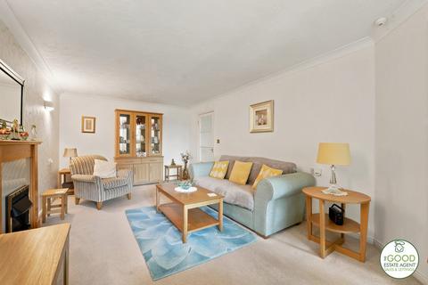 2 bedroom apartment for sale, Queen Anne Court Macclesfield Road, Wilmslow SK9