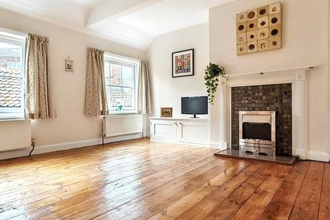 2 bedroom apartment for sale, Elm Hill, Norwich NR3