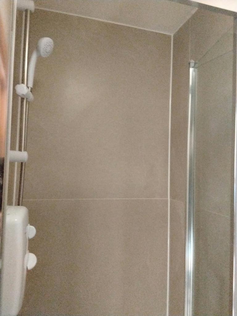 House in London - View 3