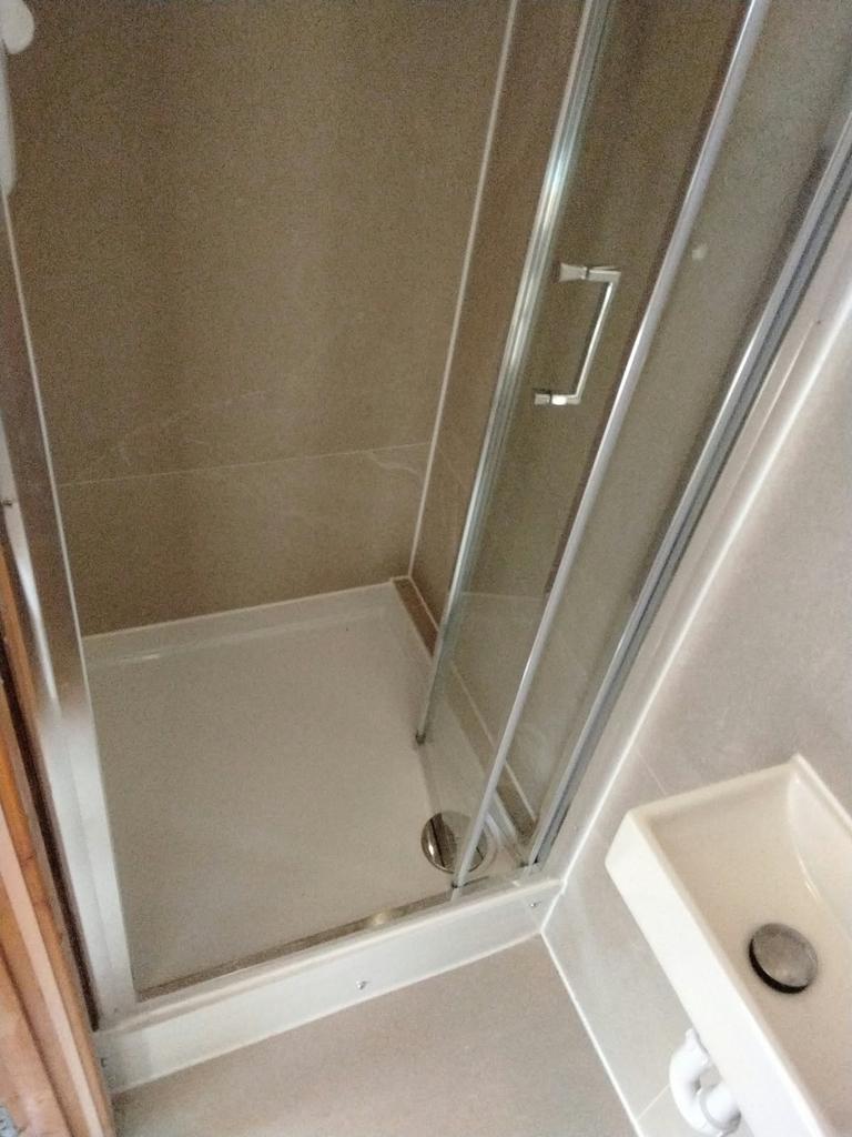 House in London - View 5