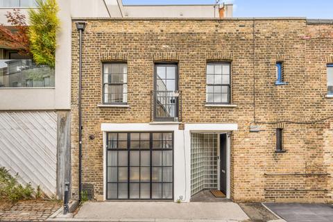 undefined, St. Albans Place, London, N1