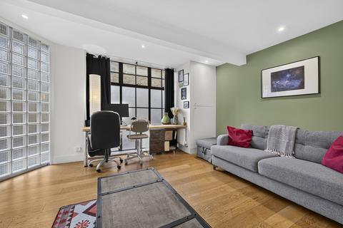 undefined, St. Albans Place, London, N1